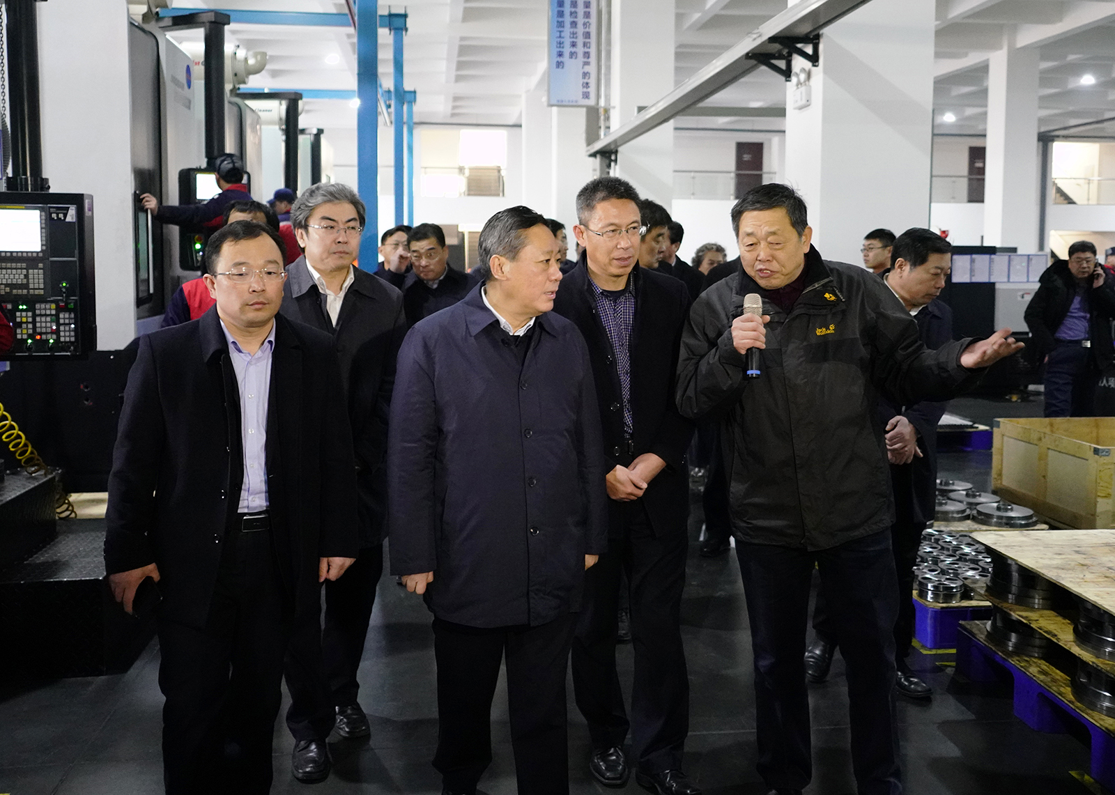 市委書記張術平一行來PA视讯官方网站精密調研指導